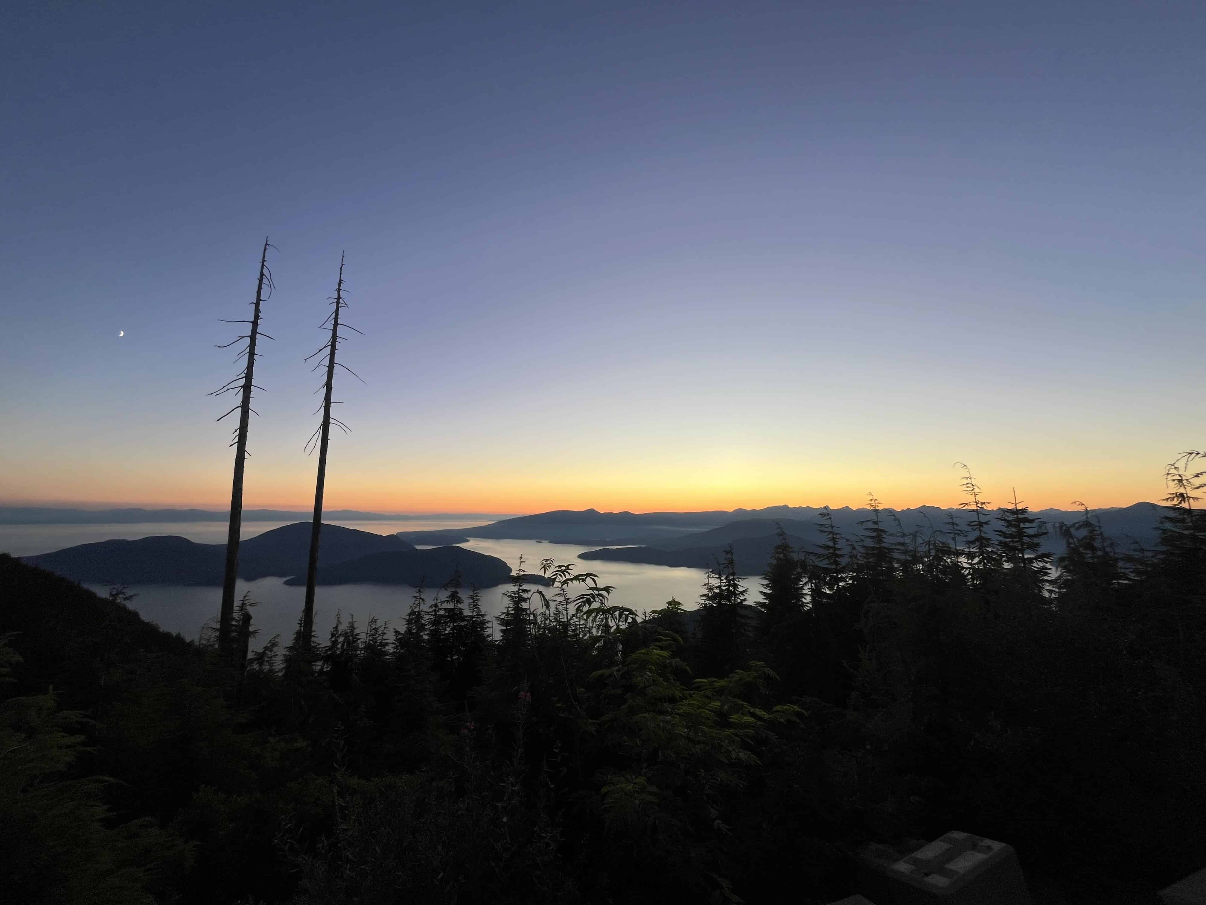 A lookout on Cypress Mountain